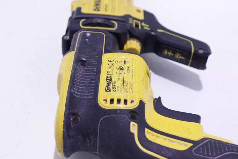 WKRĘTARKA DEWALT DCF620 + PODAJNIK DEWALT BODY