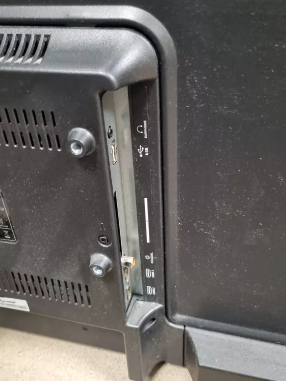 telewizor-opticum-mh2500-typ-telewizora-led