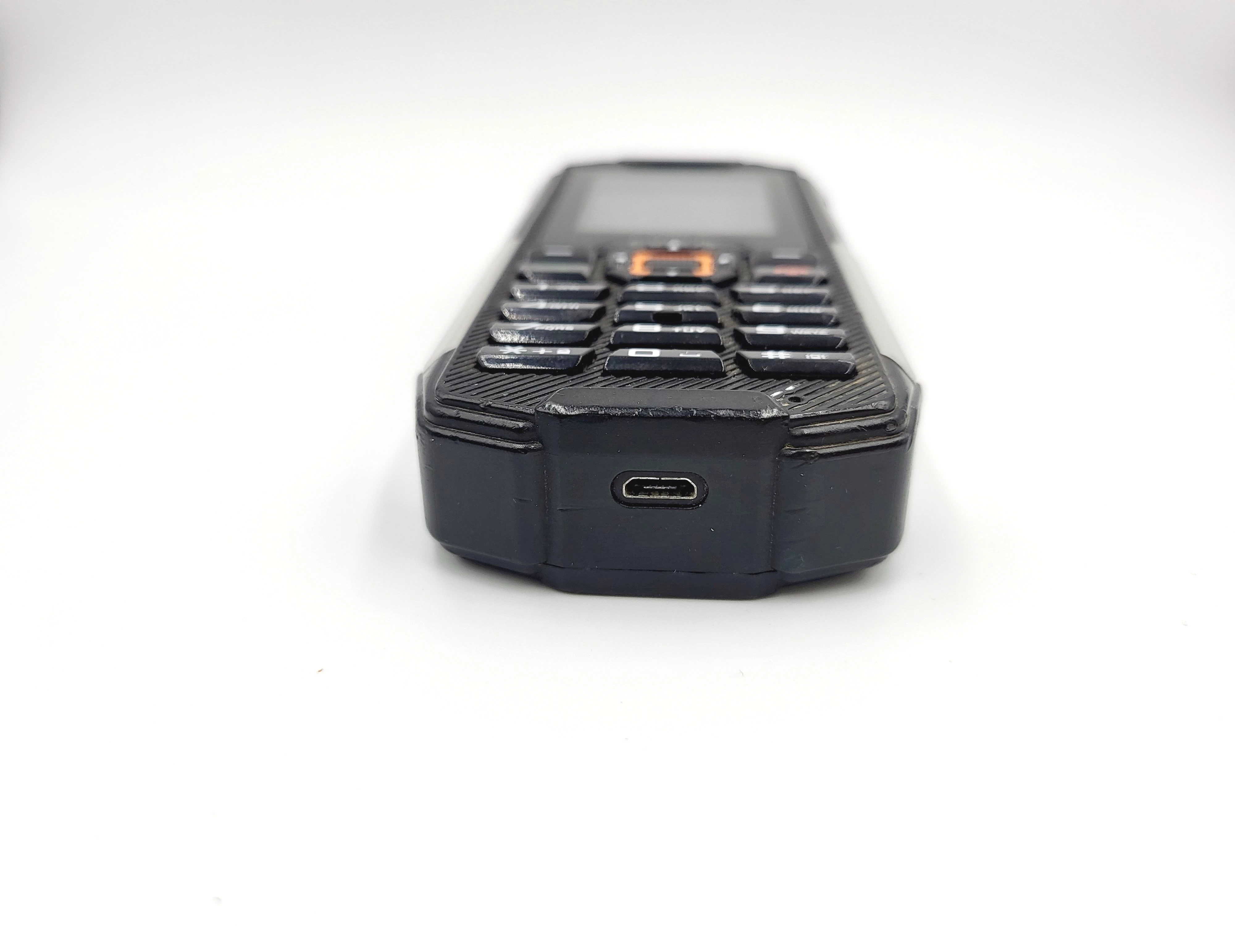 telefon-cyrus-cm7-typ-telefon-komorkowy