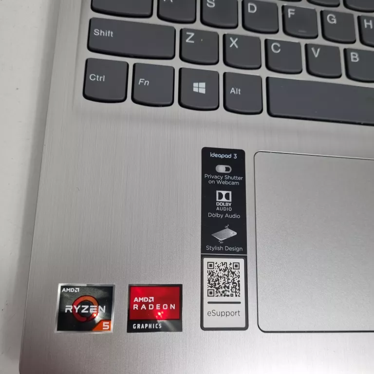 LAPTOP LENOVO  IDEAPAD 3 15ADA05