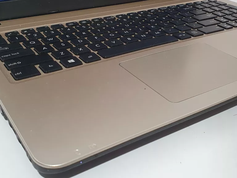 LAPTOP ASUS X540 LINT CORE I3/WIN10/4GB/1TB