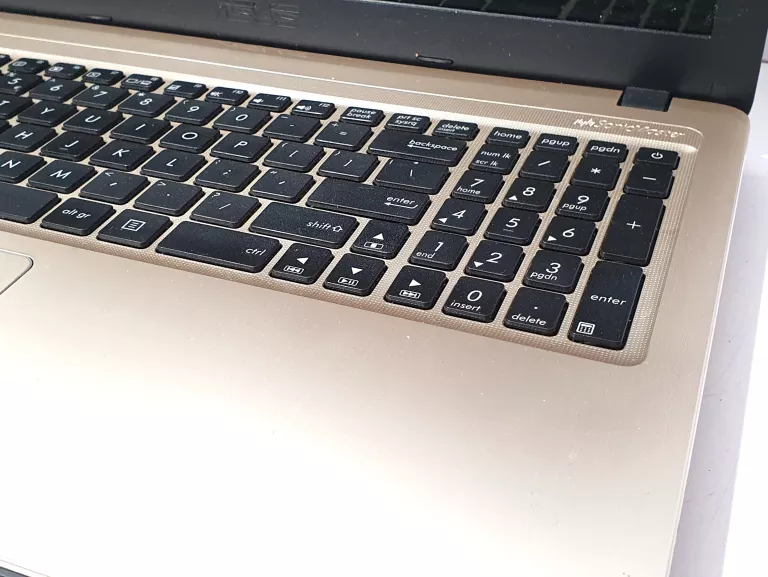 LAPTOP ASUS X540 LINT CORE I3/WIN10/4GB/1TB