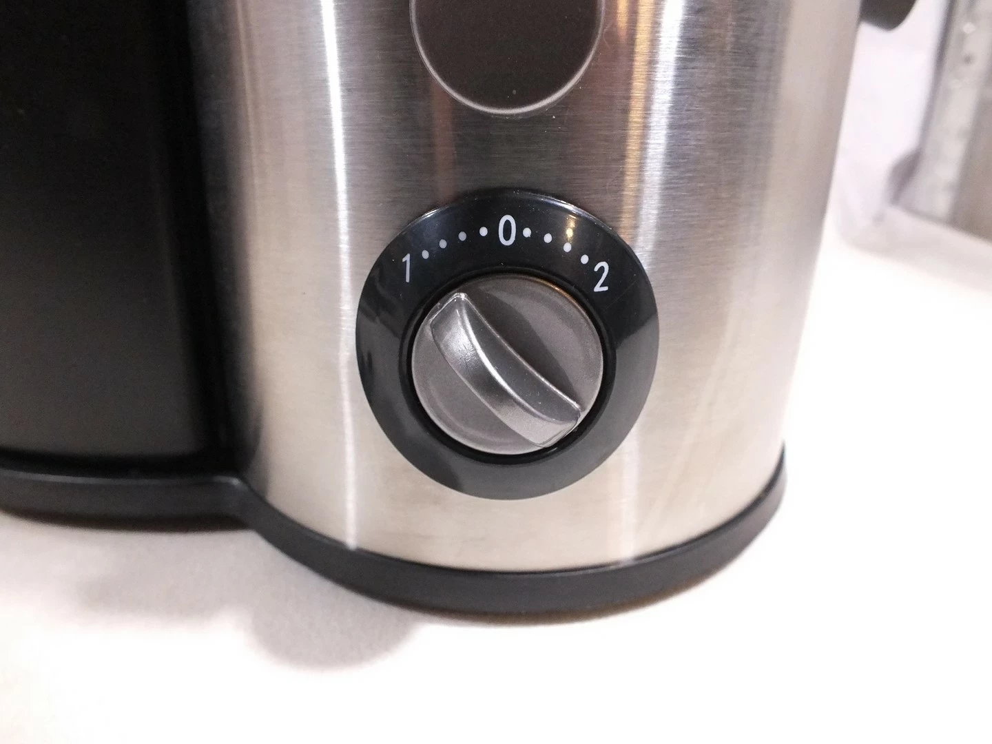 lund-67850-sokowirowka-wysokoobrotowa-600w-kolor-dominujacy-srebrnyszary