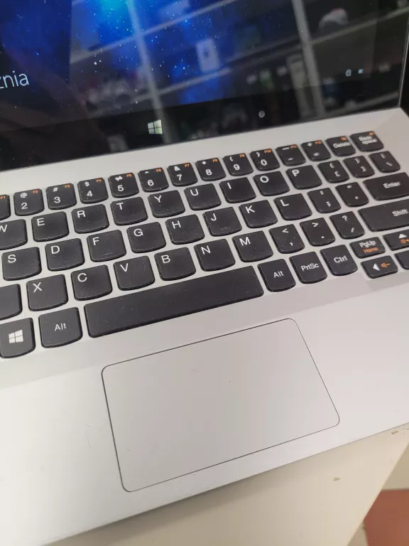 LAPTOP LENOVO 2X1 MIIX 2 8GB/250GB/I5/W10
