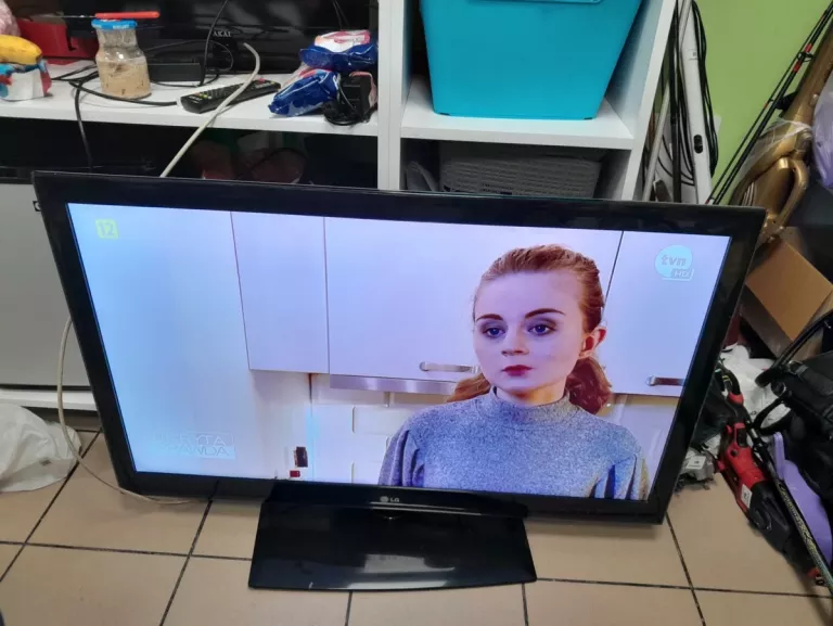 TELEWIZOR LED LG 42LE5300 42 " FULL HD OPIS