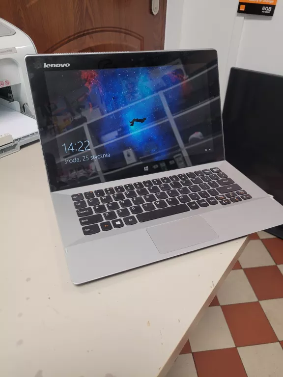 LAPTOP LENOVO 2X1 MIIX 2 8GB/250GB/I5/W10