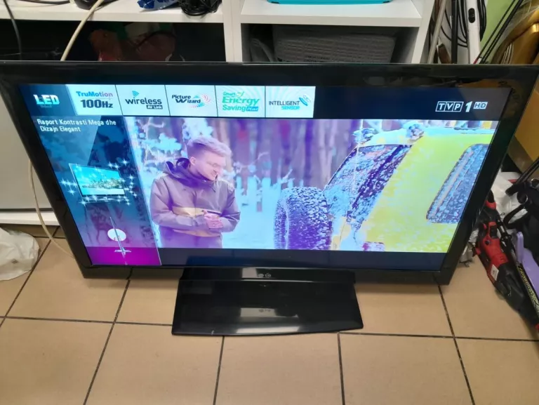 TELEWIZOR LED LG 42LE5300 42 " FULL HD OPIS