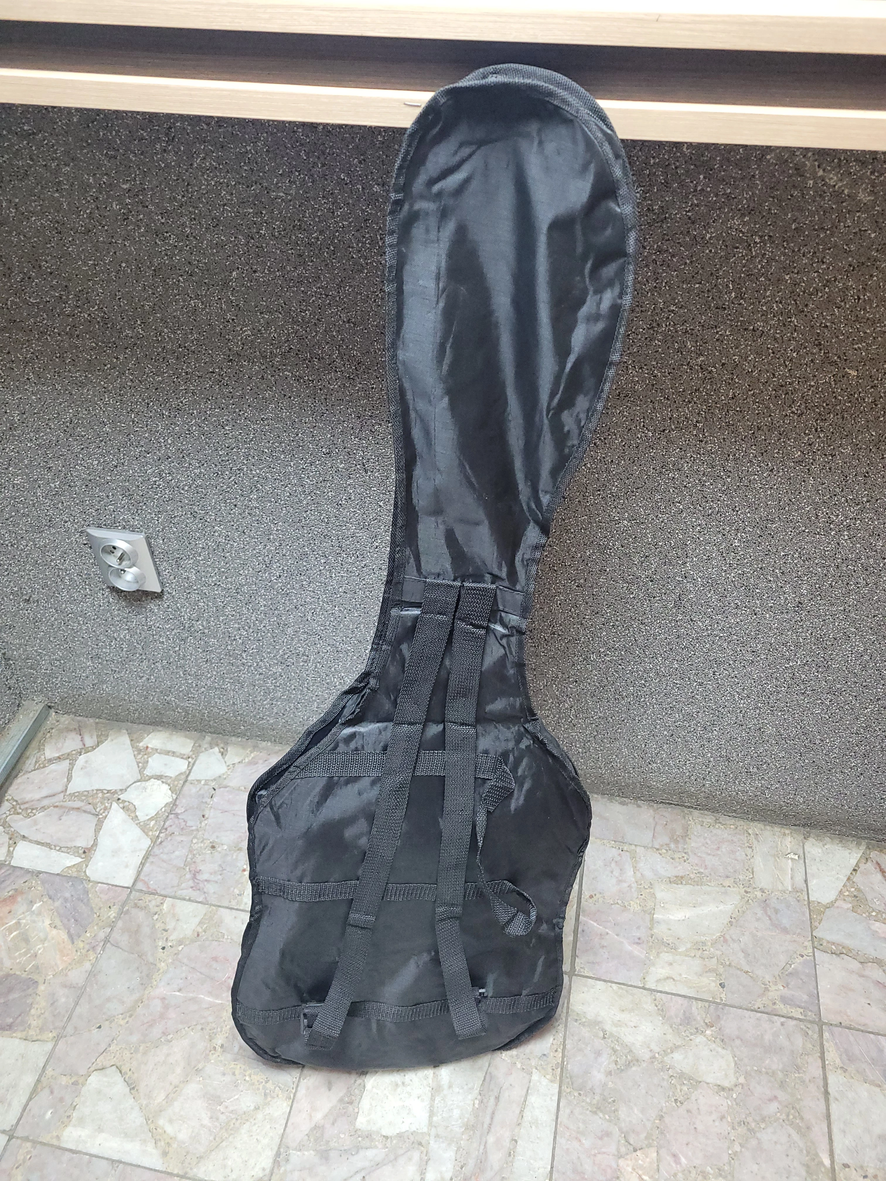 gitara-elektryczna-preston-stratocaster-futeral-marka-preston