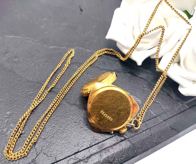 ZARIA ZEGAREK 21 JEWELS NA ŁAŃCUSZKU