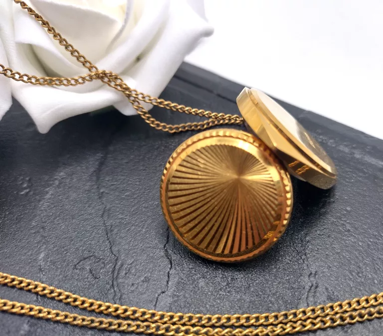 ZARIA ZEGAREK 21 JEWELS NA ŁAŃCUSZKU