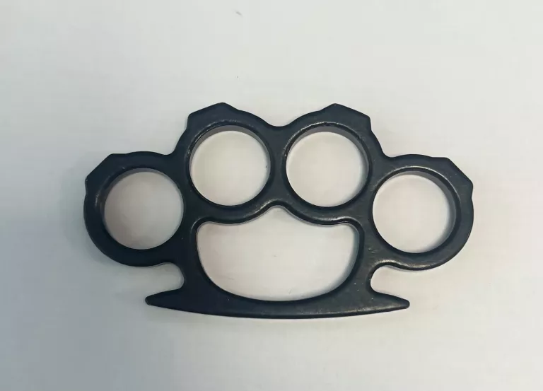 kastet-czarny-wroclawska-80-legnica