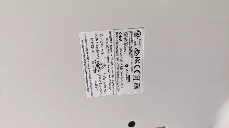 PLOTER TNĄCY PLOTER CRICUT MAKER PC2007004