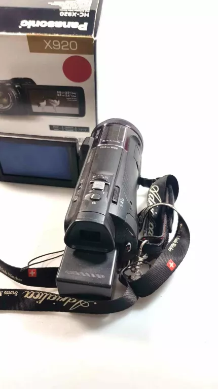 kamera-panasonic-hc-x920-opakowanie-dabrowskiego-30-naklo