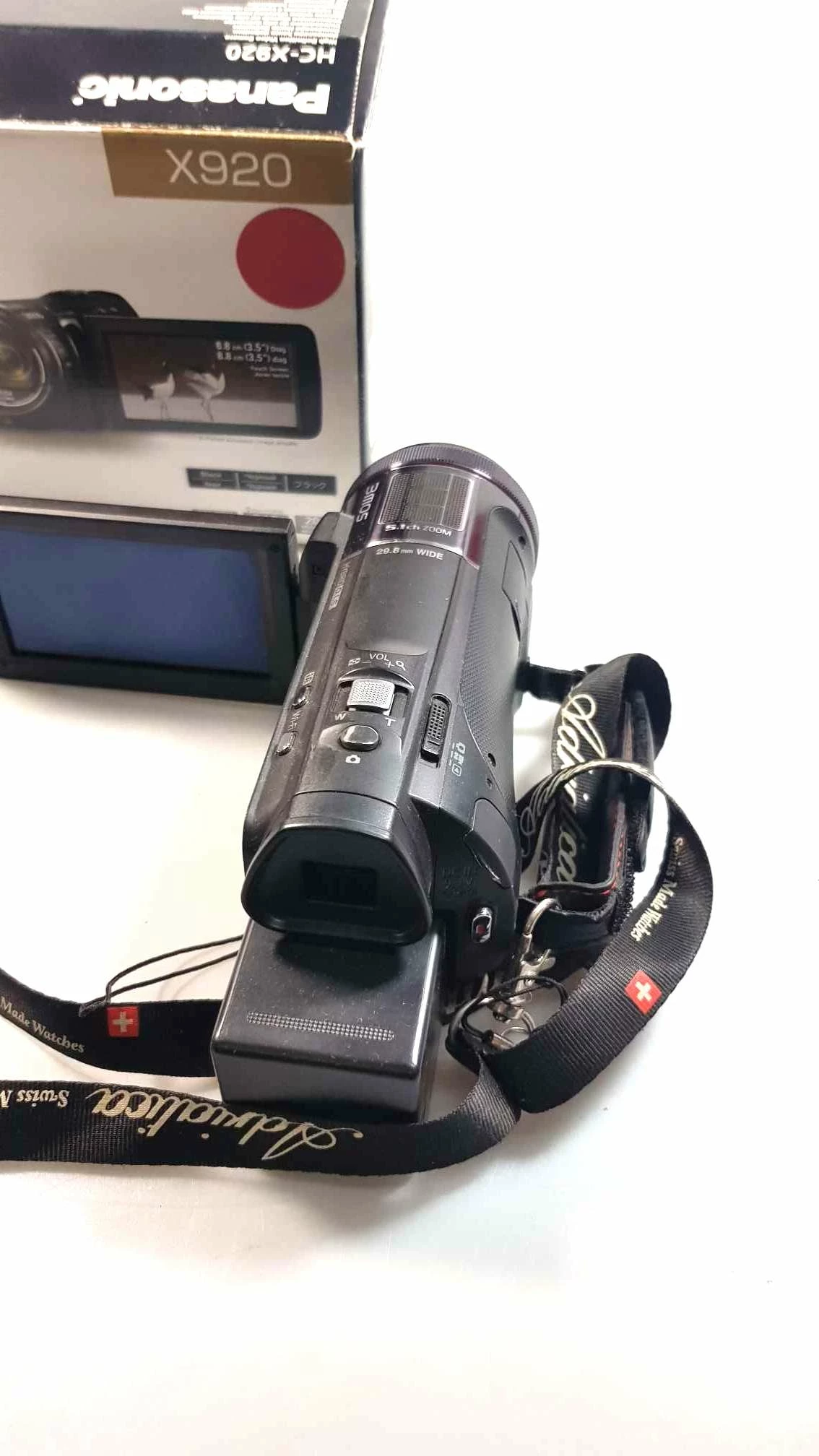 kamera-panasonic-hc-x920-opakowanie-dabrowskiego-30-naklo