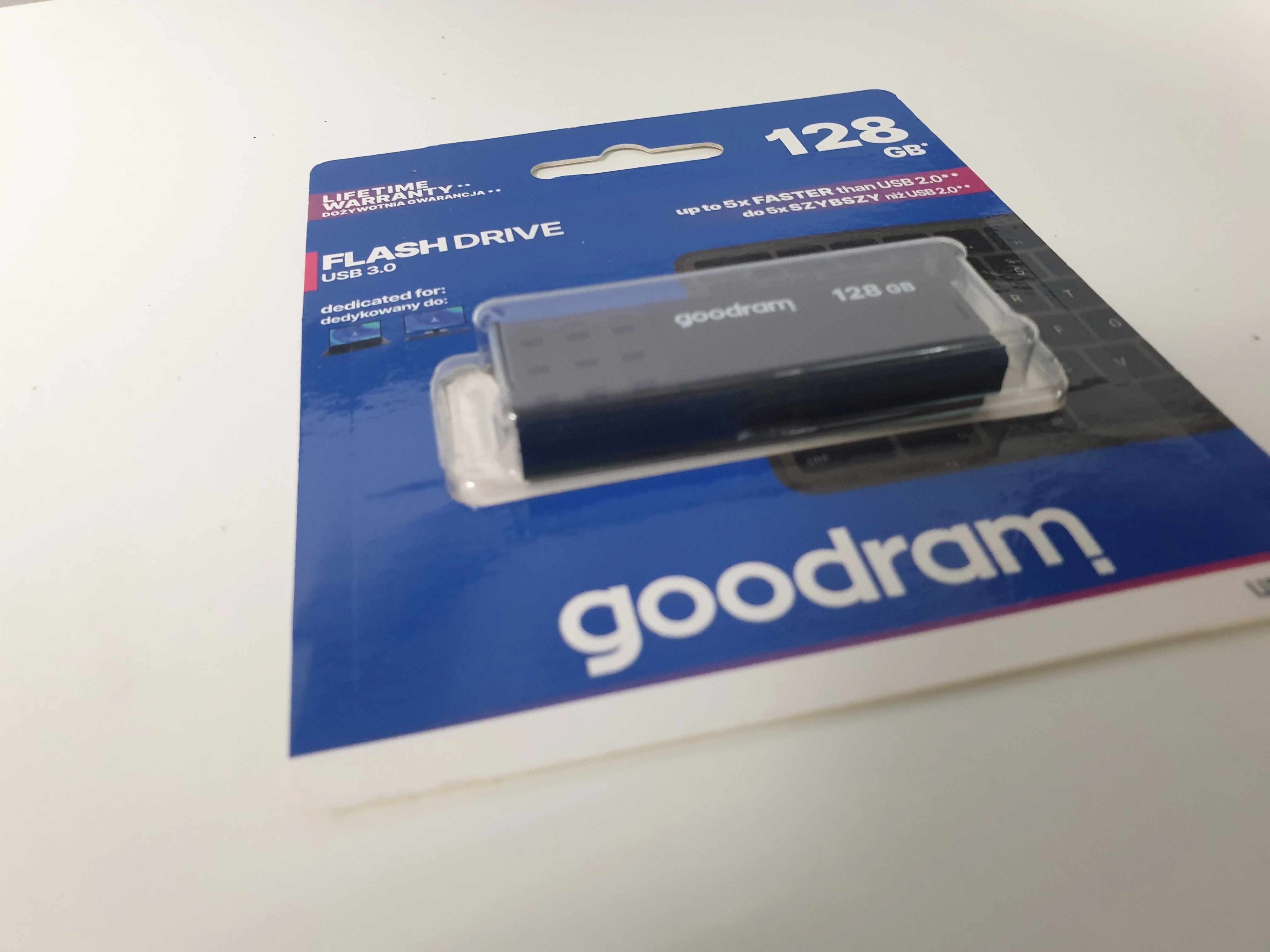 pendrive-goodram-128gb-stan-nowy