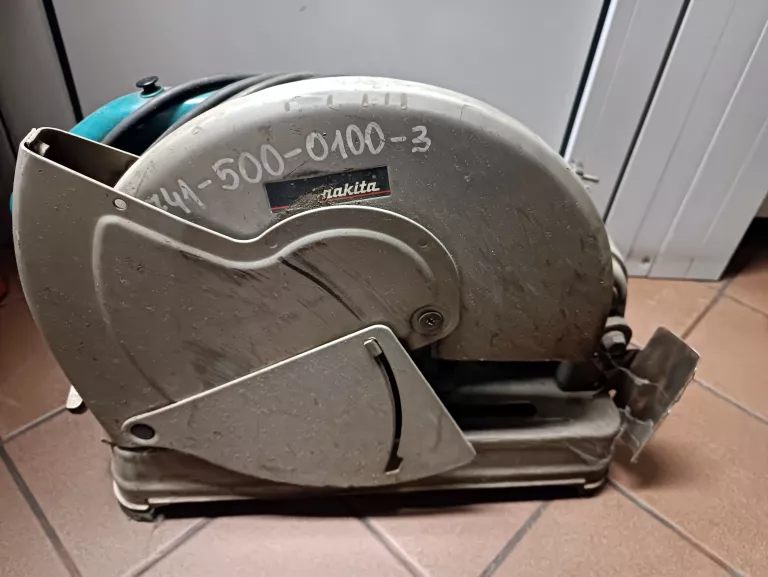 ukosnica-pila-do-metalu-makita-2414-nb-stan-uzywany