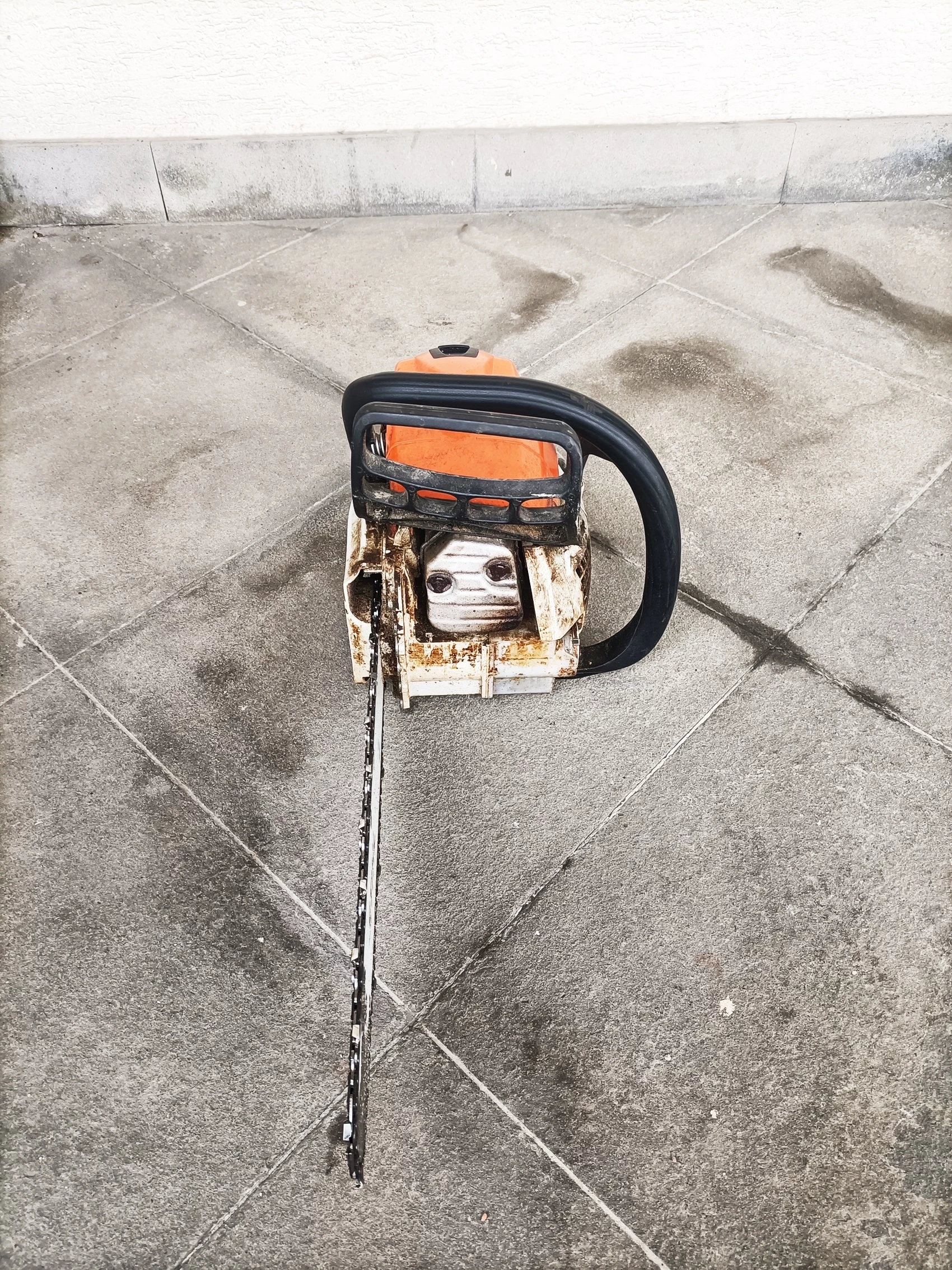 pila-stihl-ms-211-marka-stihl