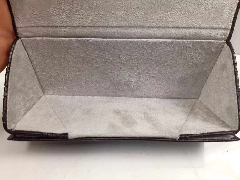 BRĄZOWE ETUI DO OKULARÓW GUCCI