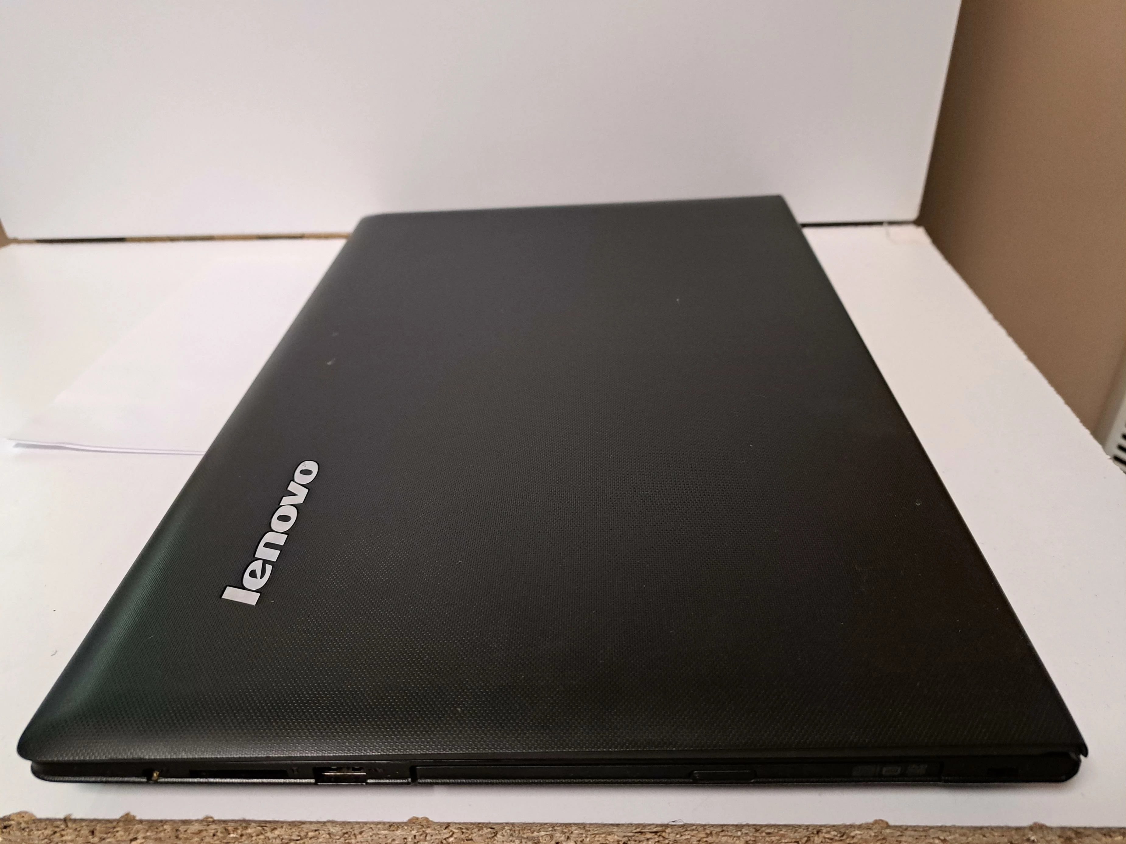 laptop-lenovo-g50-80-bateria-do-wymiany-rozdzielczosc-px-1366-x-768