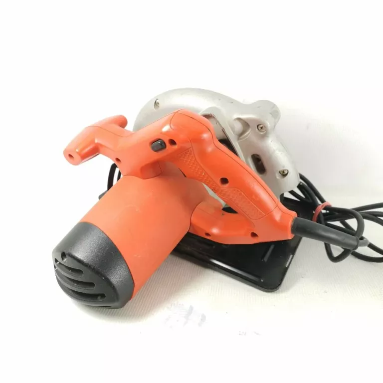 PIŁA TARCZOWA BLACK DECKER CD601