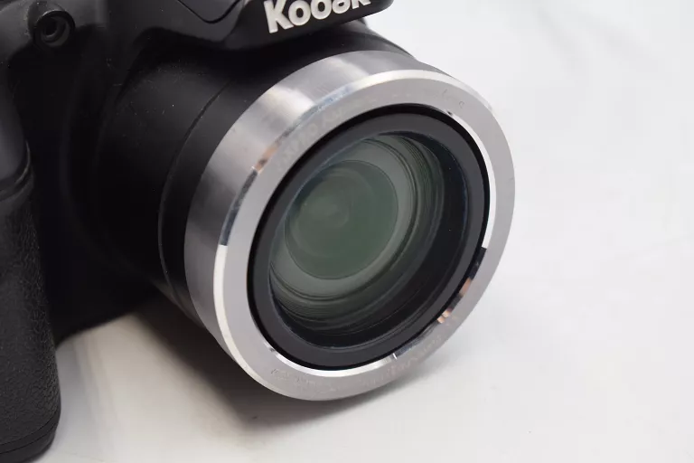 aparat-kodak-pixpro-az401-zoom-optyczny-4