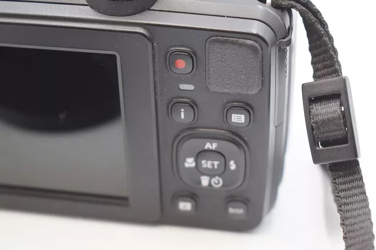 aparat-kodak-pixpro-az401-stabilizacja-optyczna-obiektywu