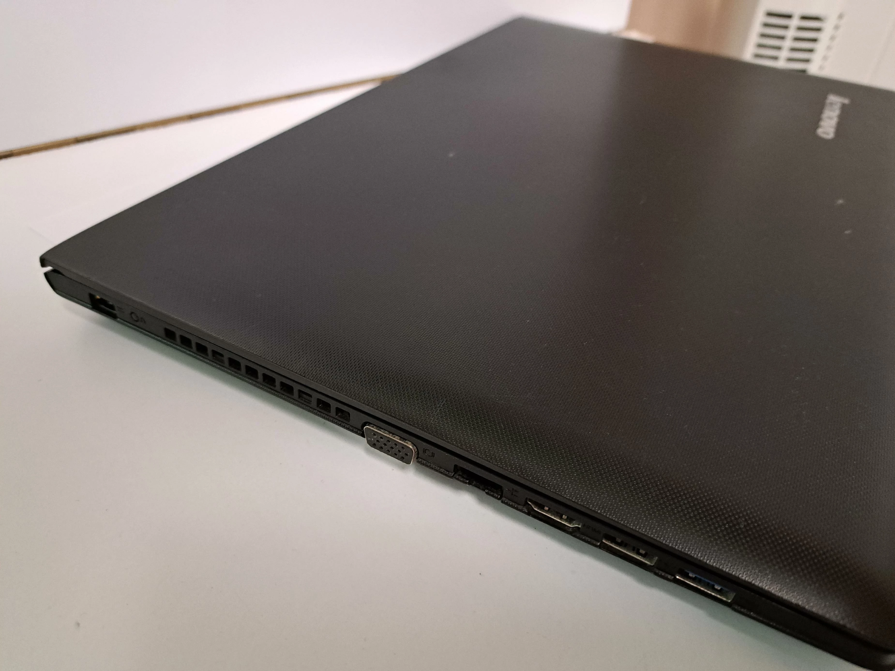 laptop-lenovo-g50-80-bateria-do-wymiany-przekatna-ekranu-156