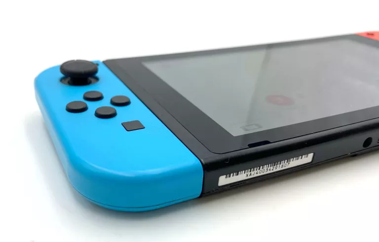 nintendo-switch-hac-001-pad-nintendo-kabel-ean-gtin-5949106280068