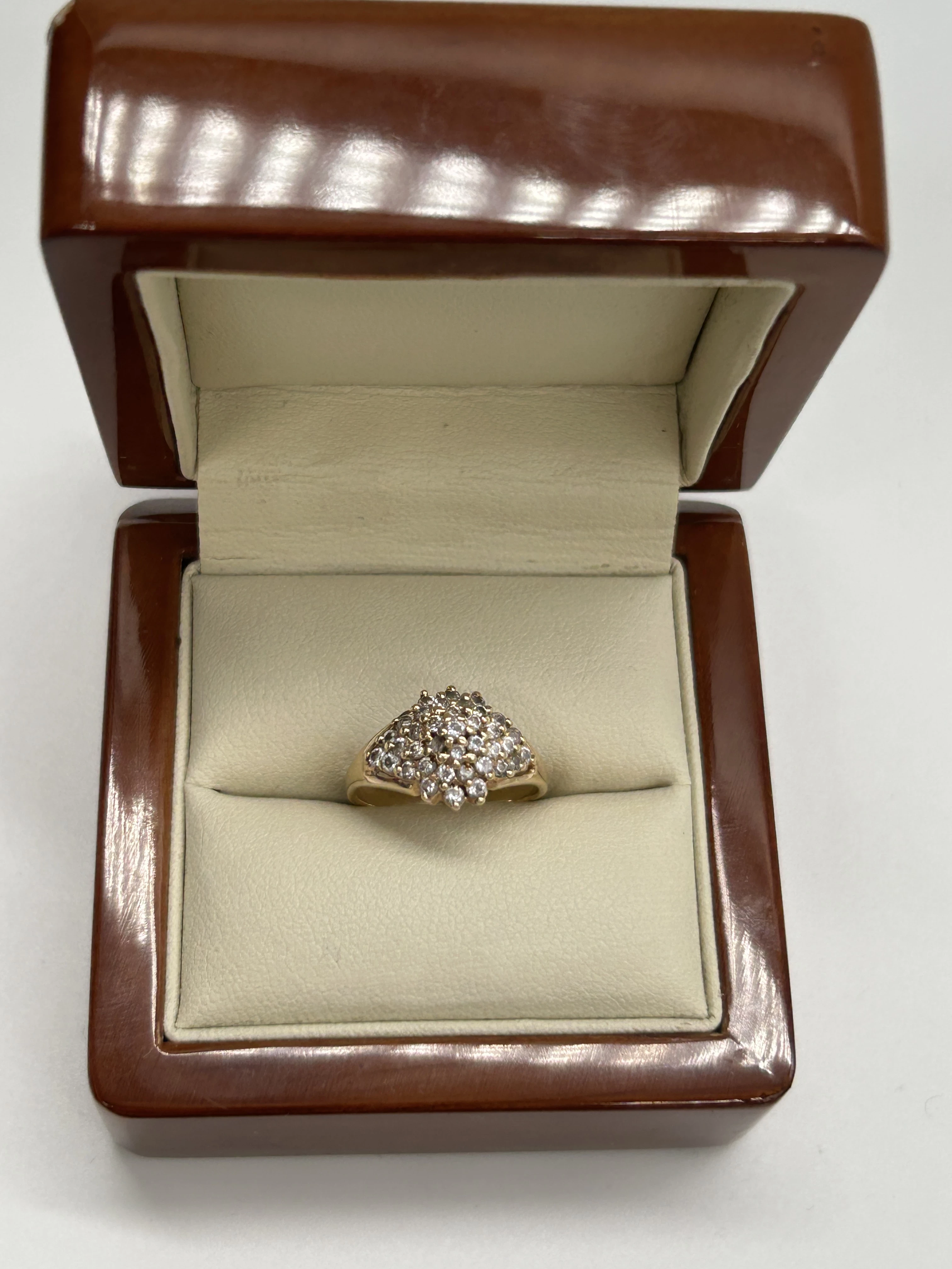 zloty-pierscionek-585-rozmiar-9-rodzaj-wyrob-jubilerski