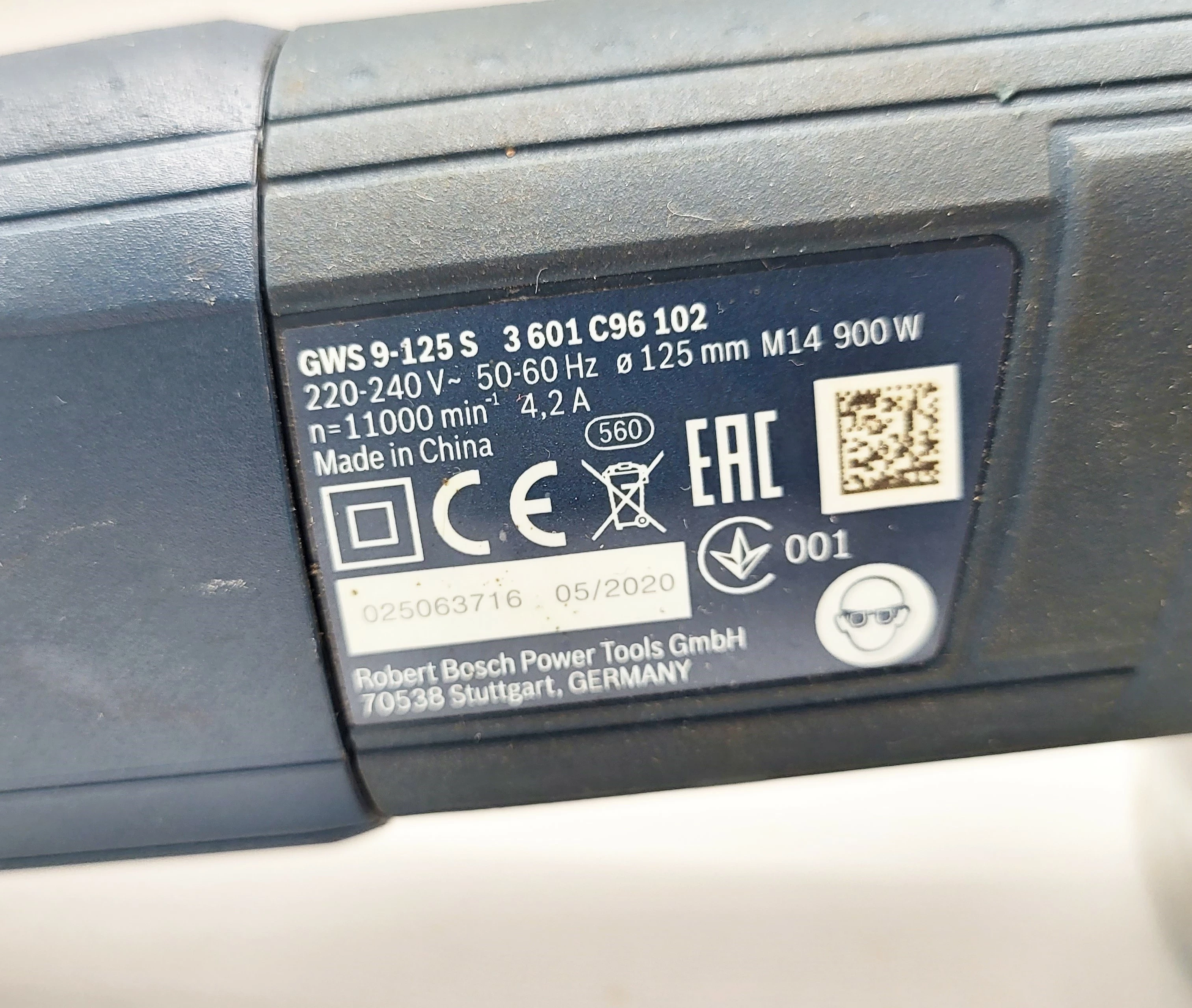 szlifierka-katowa-bosch-gws-9-125s-kod-producenta-0601396102