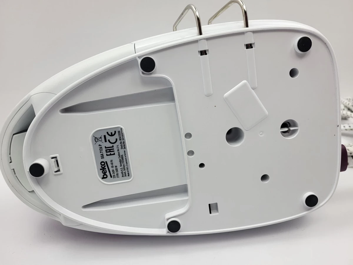 stacja-parowa-zelazko-beko-sga7126p-model-sga7126p