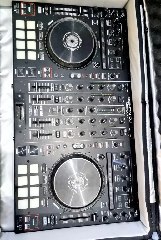 KONSOLA DENON DJ MC7000