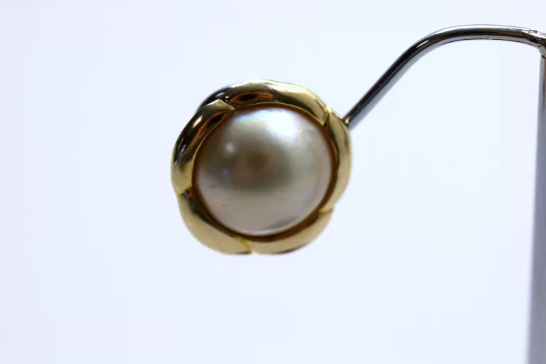 ZŁOTE KOLCZYKI Z IMITACJĄ PERŁY P:585 W:5,75G