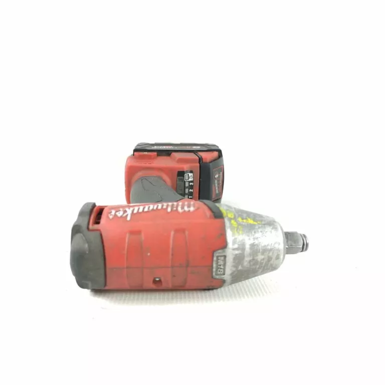 KLUCZ UDAROWY MILWAUKEE M18 FIWF12 + AKU