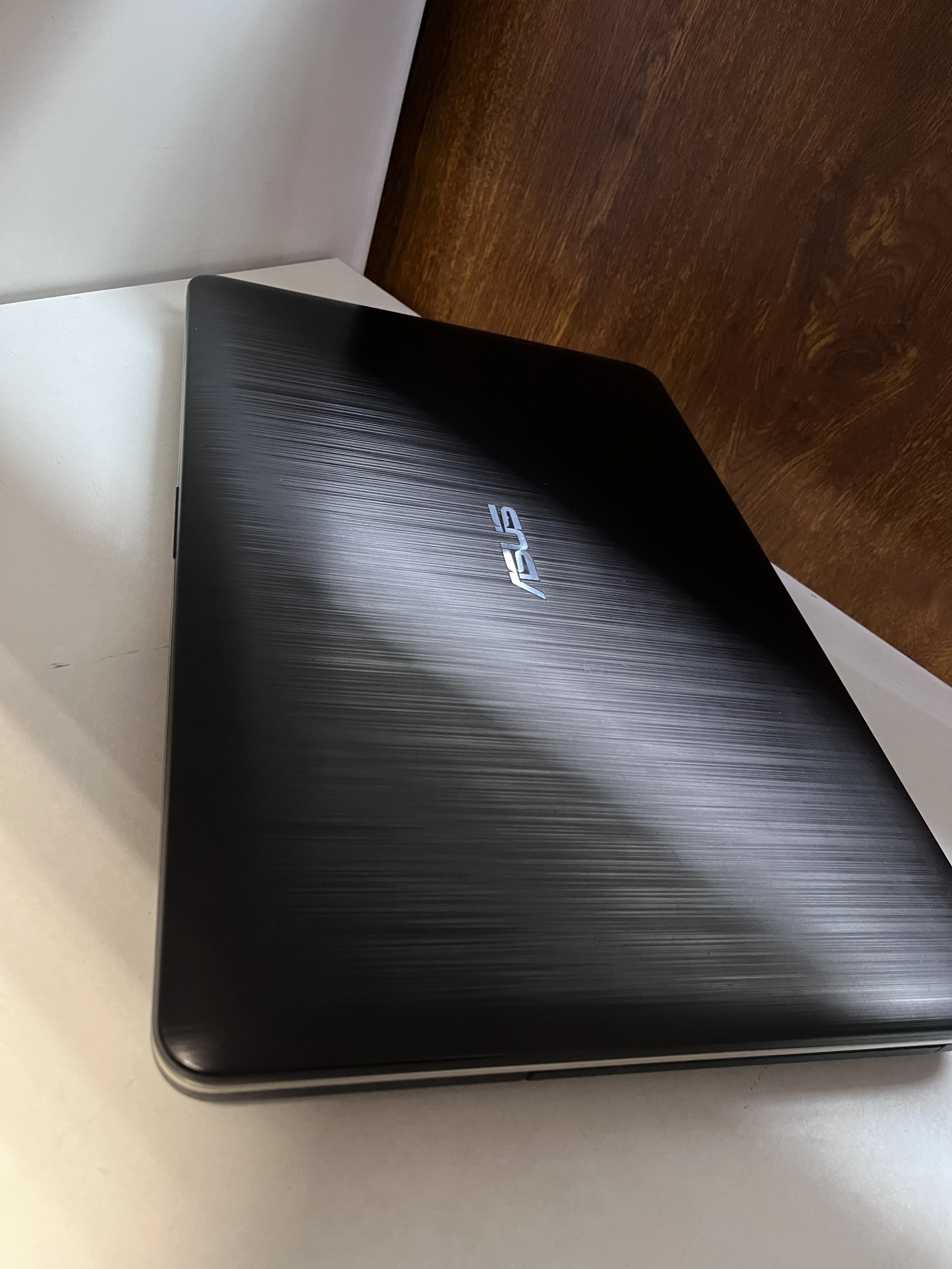 laptop-asus-r540m-4120gbzasilacz-rozdzielczosc-px-1366-x-768