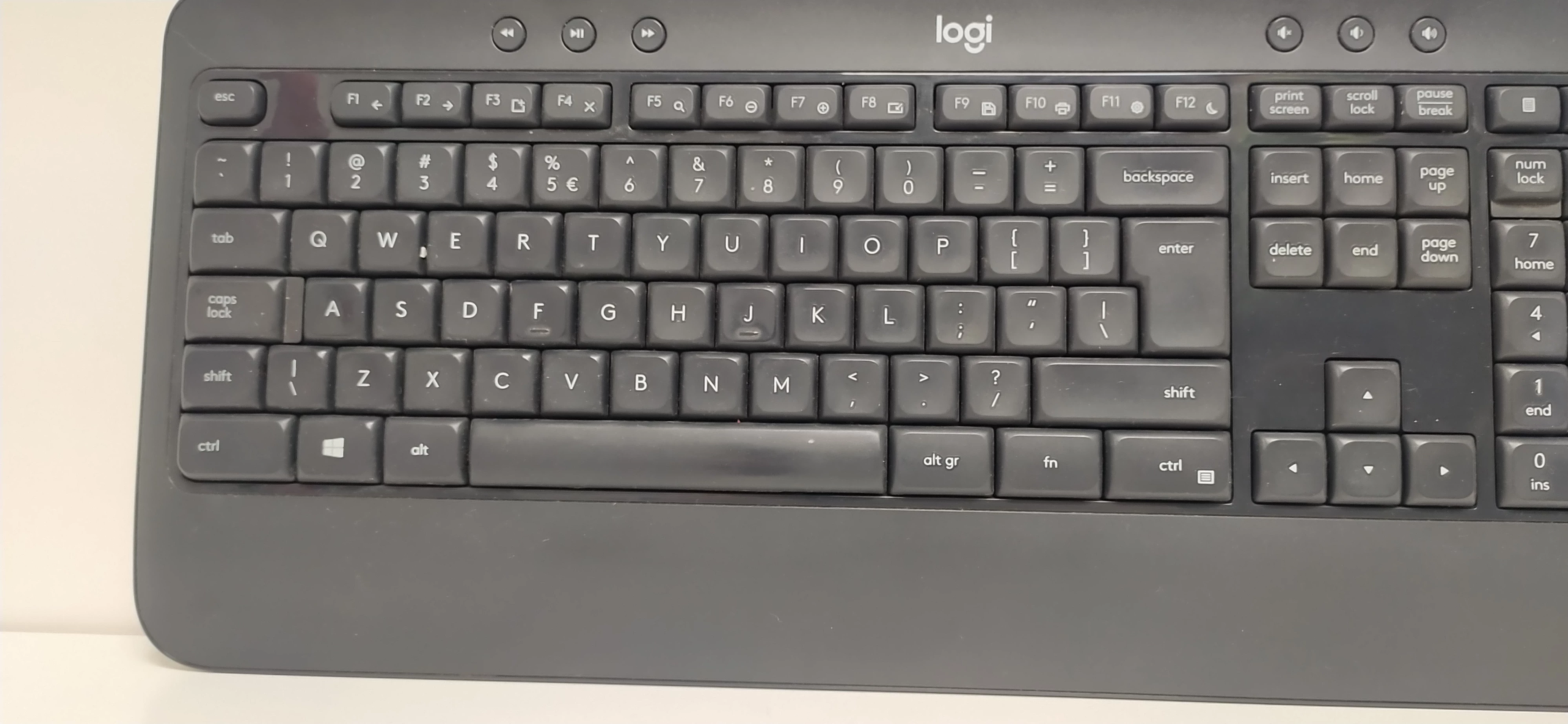 klawiatura-myszka-logi-m310-k540-product-id