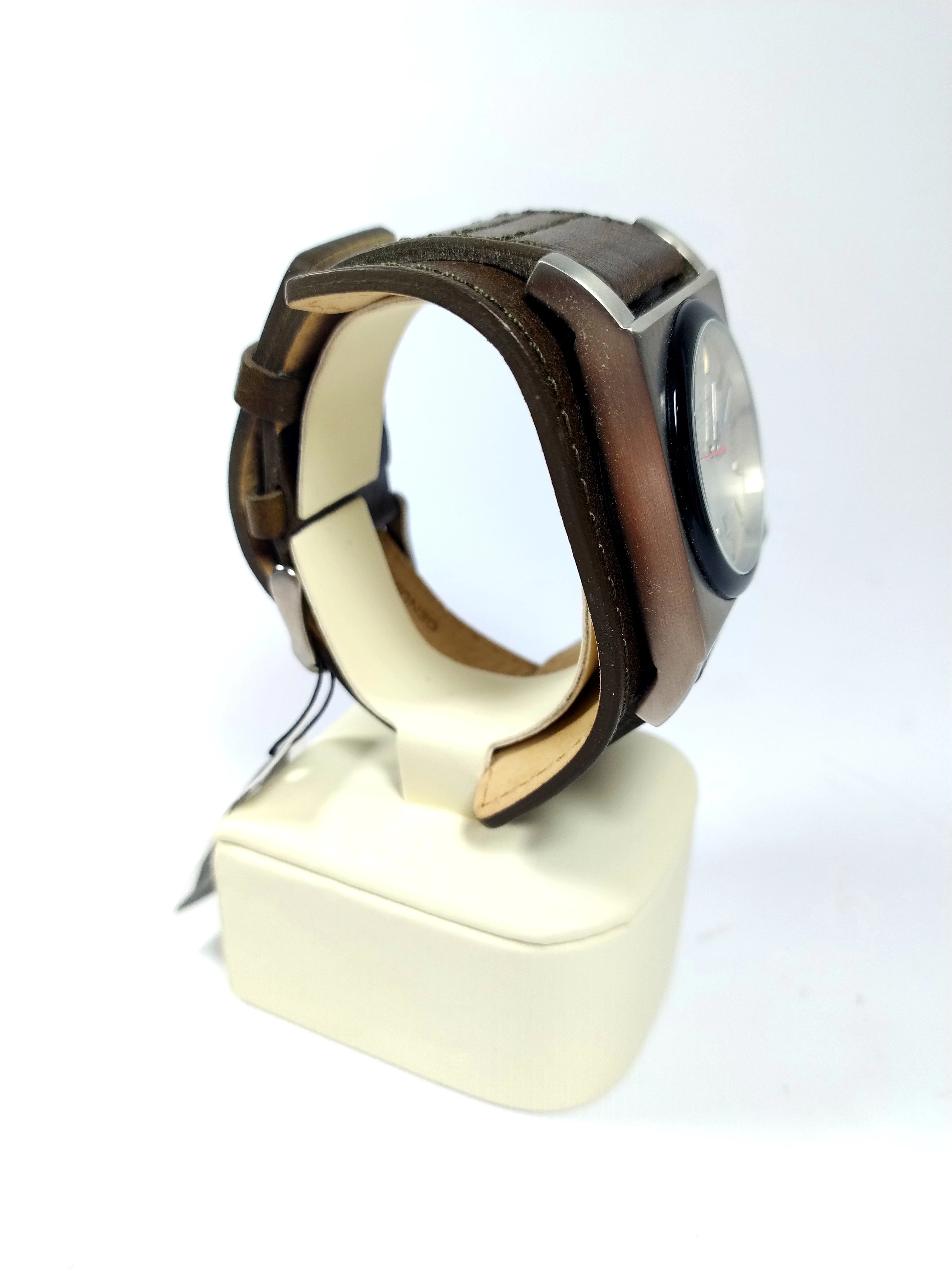 zegarek-axcent-7602089-mechanizm-kwarcowy