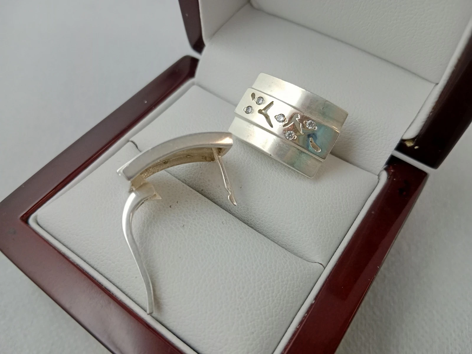 wyrob-jubilerski-uzywany-kolczyki-srebrozloto-795g-925585-motyw-129129-246990