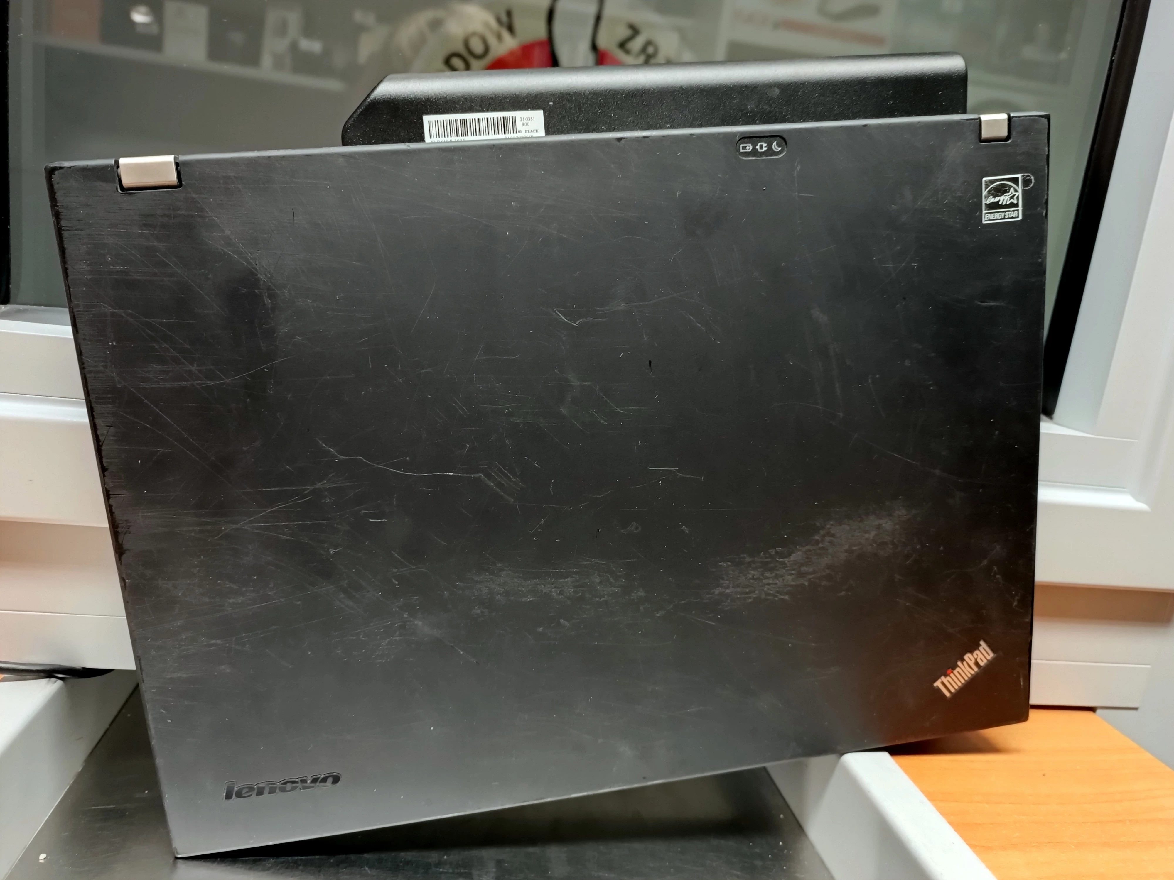 laptop-lenovo-thinkpad-t400-ladowarka-stan-uzywany
