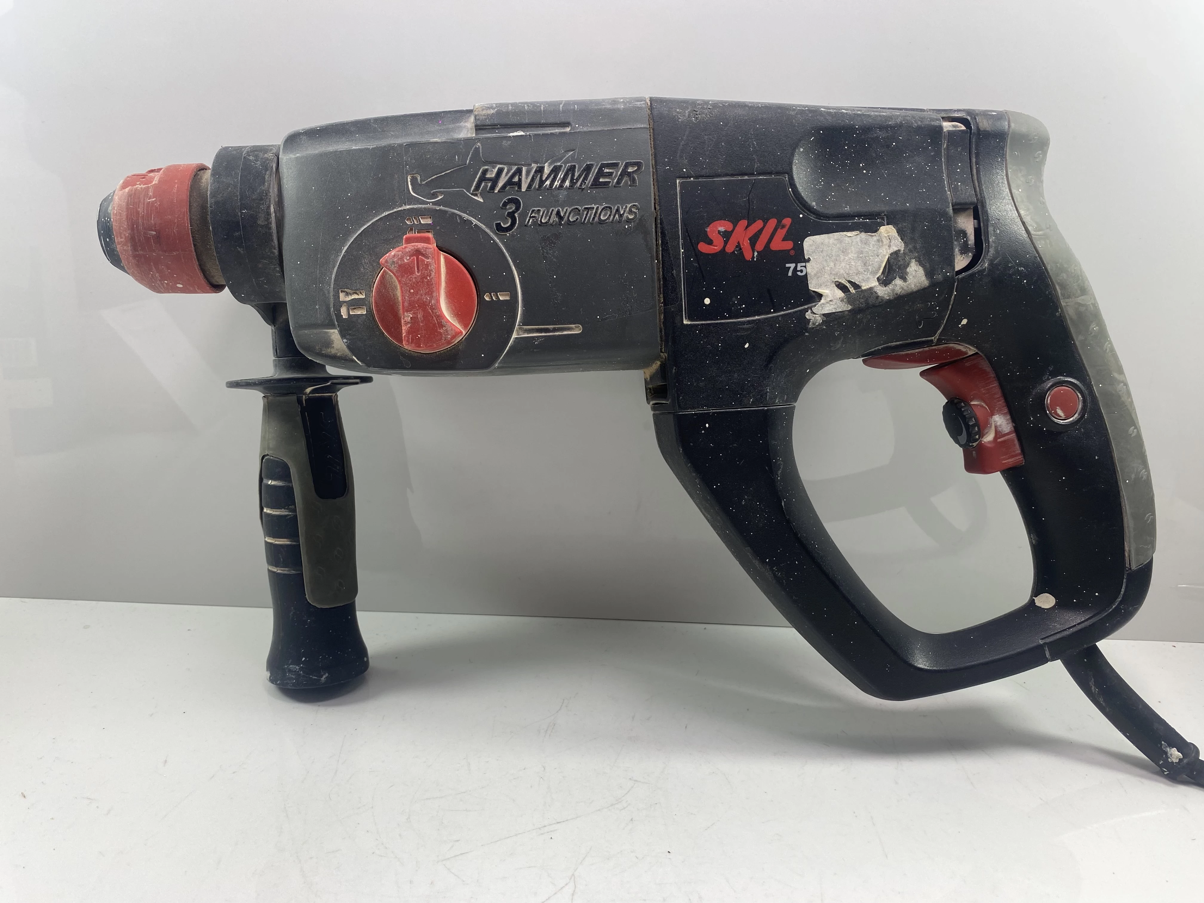 mlotowiertarka-skil-hammer-650w-stan-uzywany