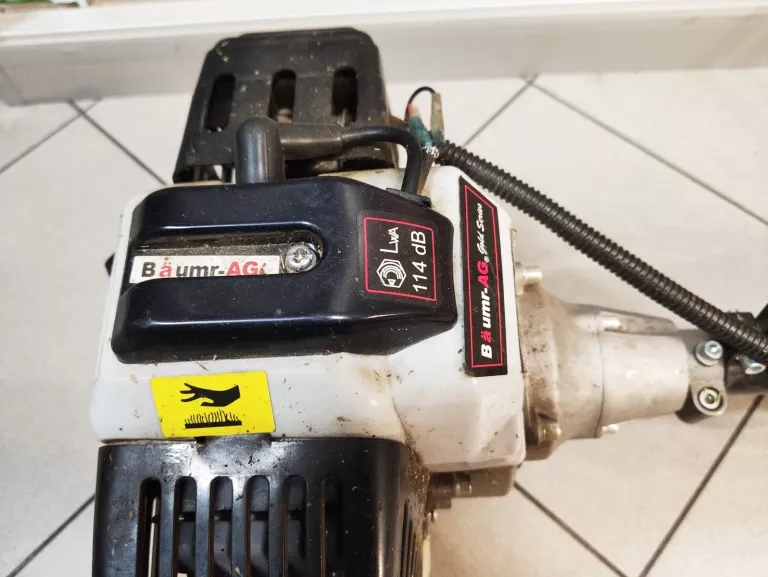 kosa-spalinowa-baumr-ag-bmr-t57-zasilanie-spalinowe