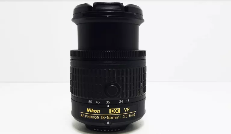APARAT NIKON D3300
