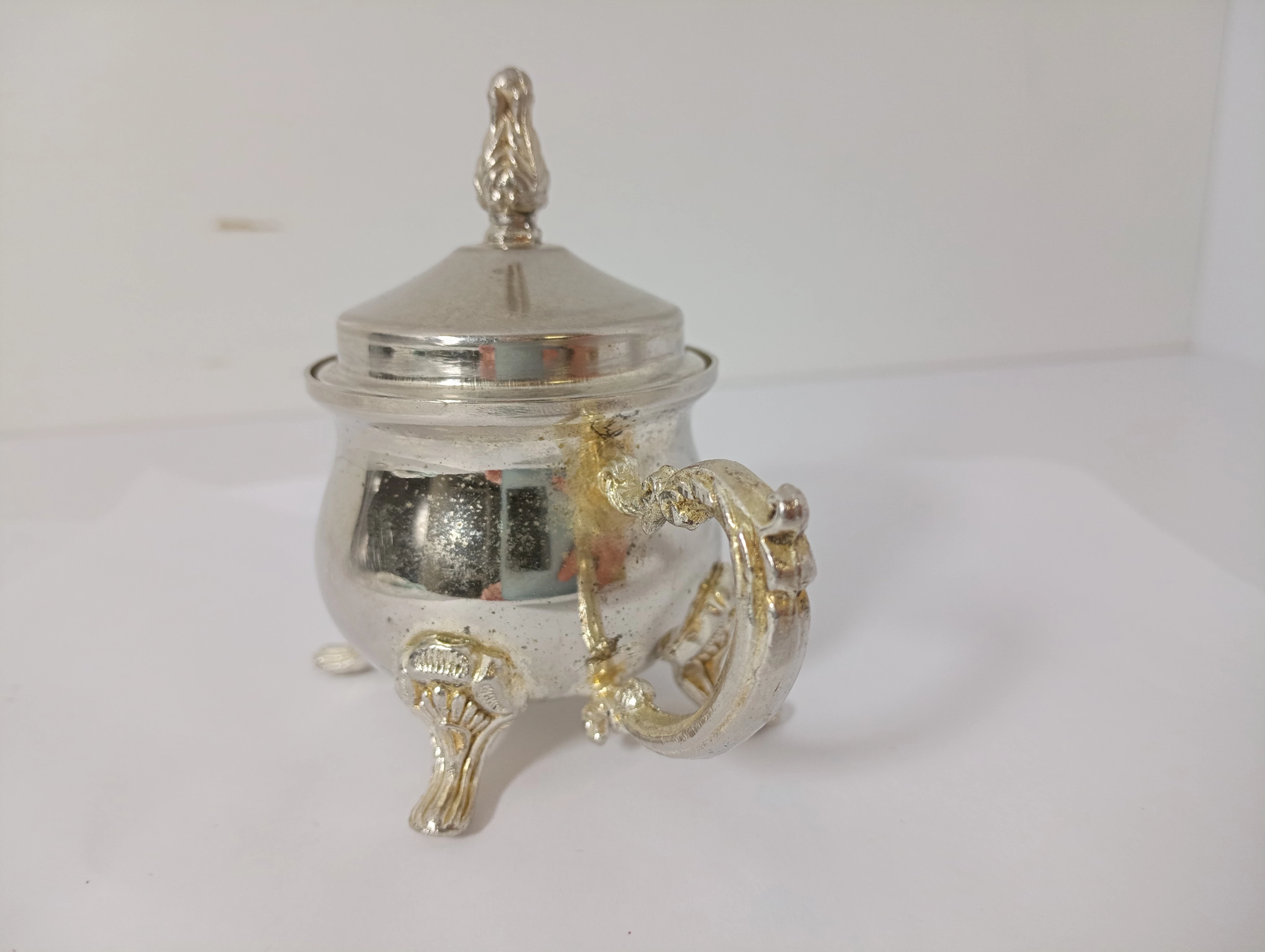 cukiernica-platerowana-mala-stan-nie-wymaga-renowacji