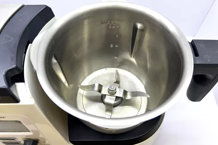 robot-kuchenny-silvercrest-skmk-1200-c3-akcesori-tryby-pracy-turbo