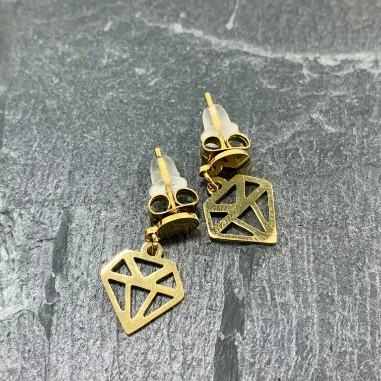 kolczyki-stal-pozlacana-wiszace-diamenty-rodzaj-wyrob-jubilerski