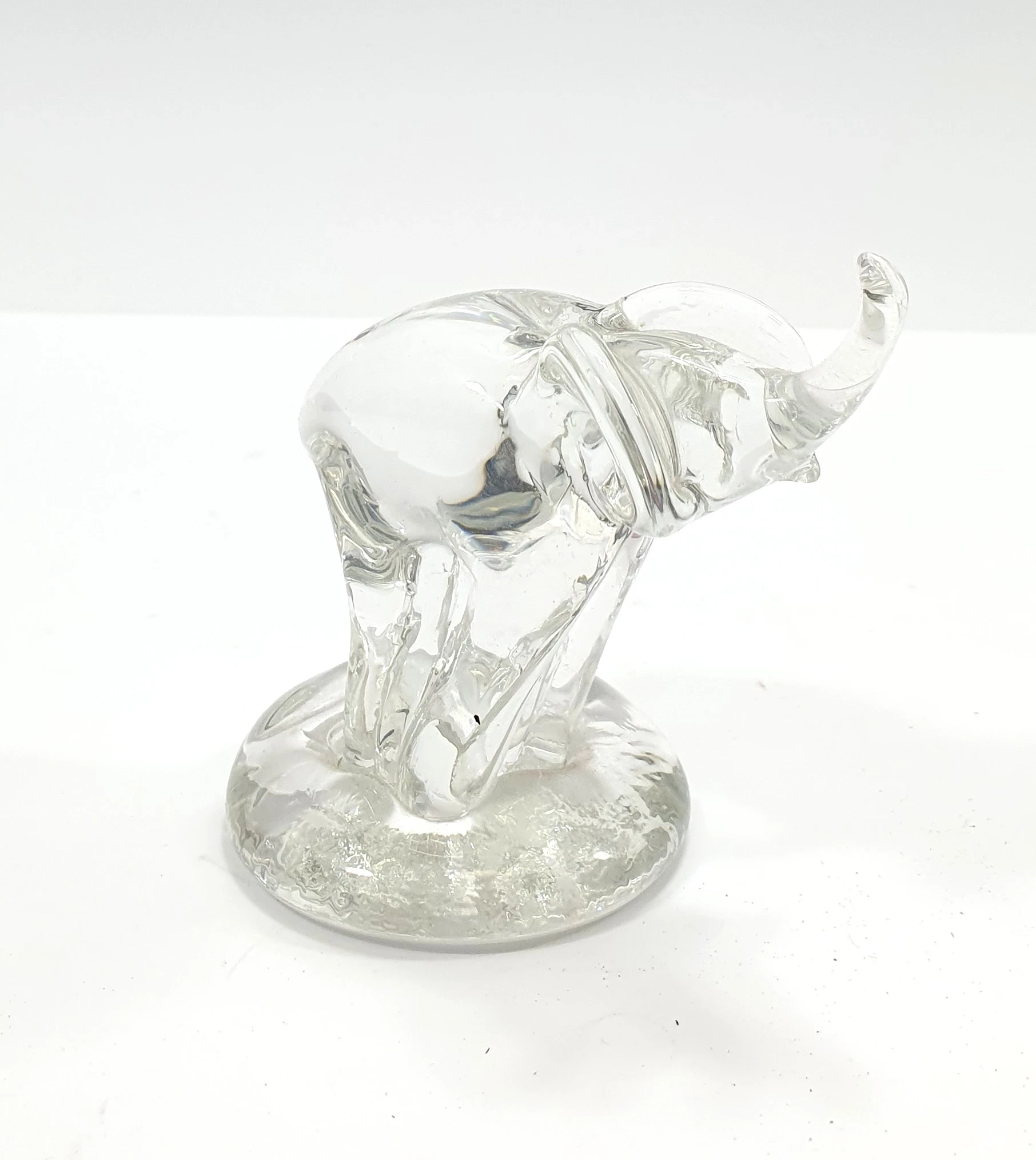 ladny-szklany-slonik-dekoracja-wysokosc-produktu-85