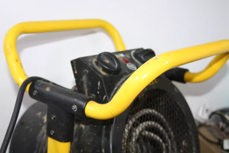 NAGRZEWNICA ELEKTRYCZNA STANLEY 2KW 2,00 KW