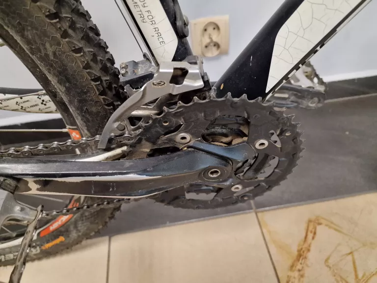 rower-cube-comp-attention-18-22-kola-model-comp-attention