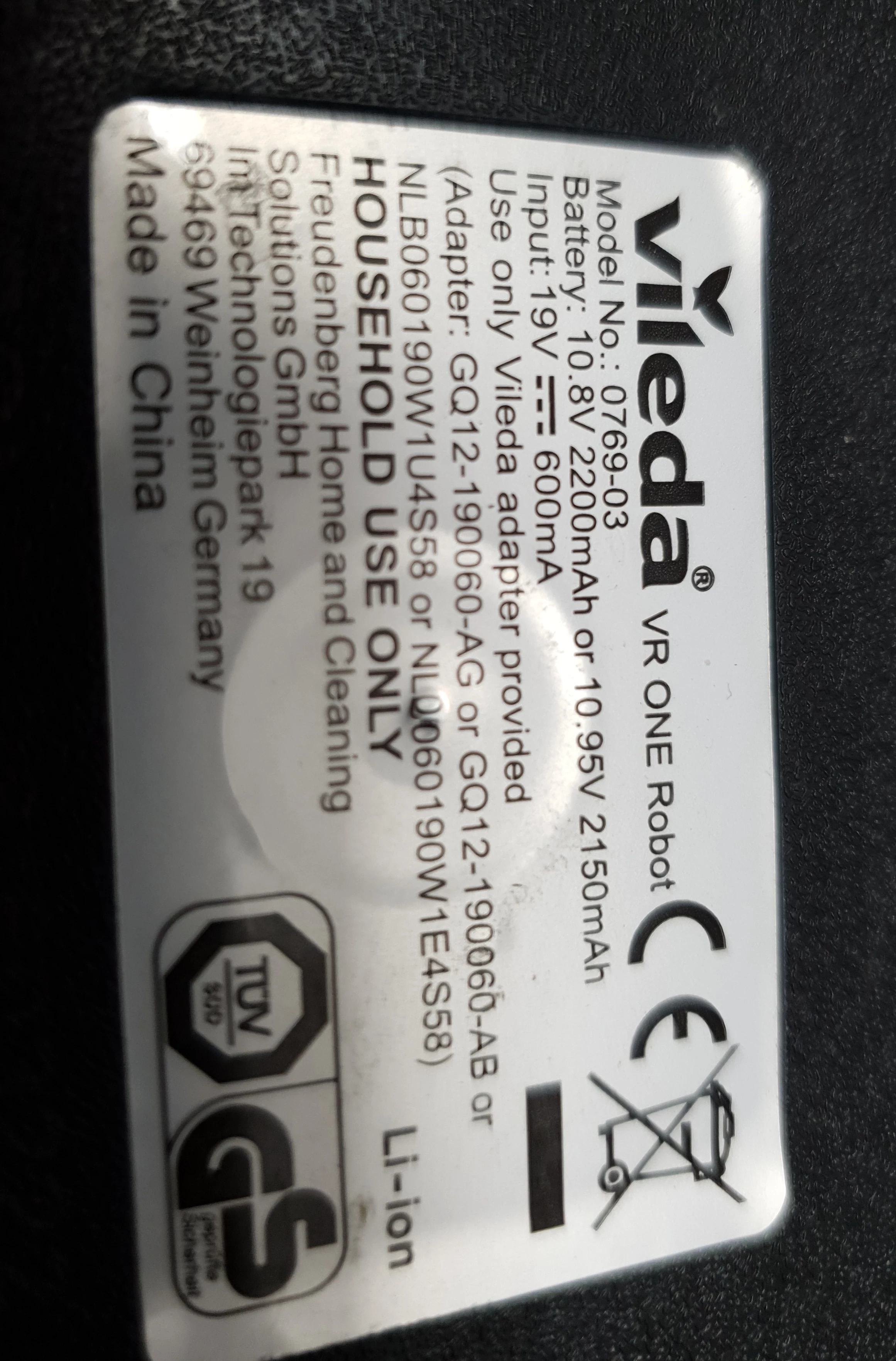 vileda-vr-one-robot-uszkodzony-nie-wlacza-sie-czas-pracy-bezprzewodowej-80