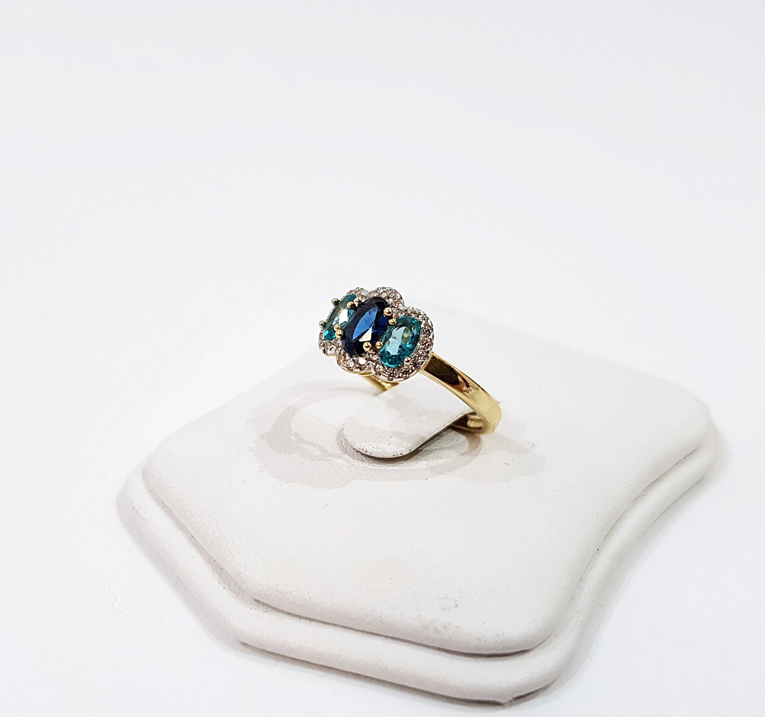 zloty-pierscionek-niebieskie-cyrkonie-585-226-r14-marka-226434-1704211